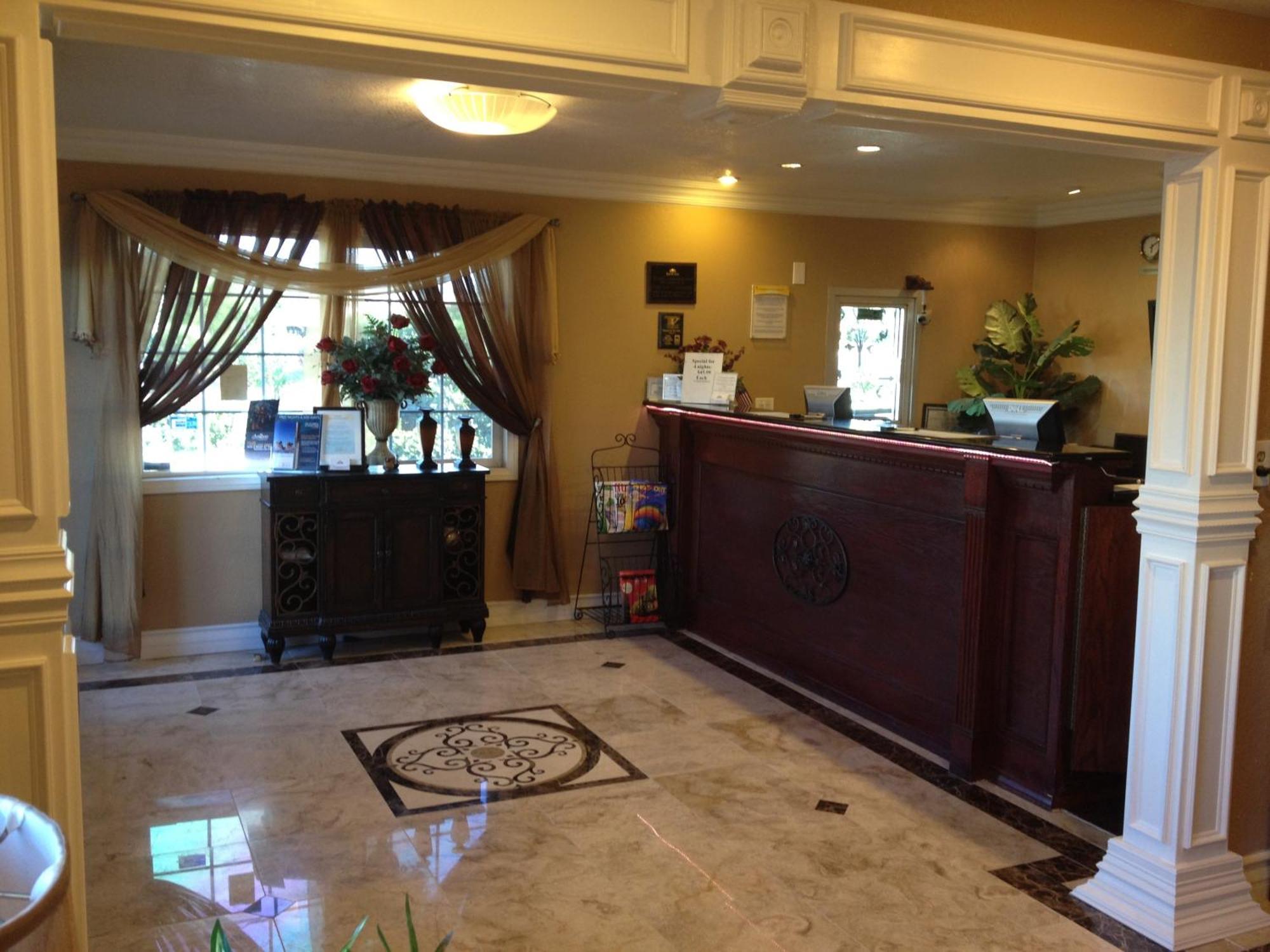 Park Avenue Inn & Suites Victorville Extérieur photo