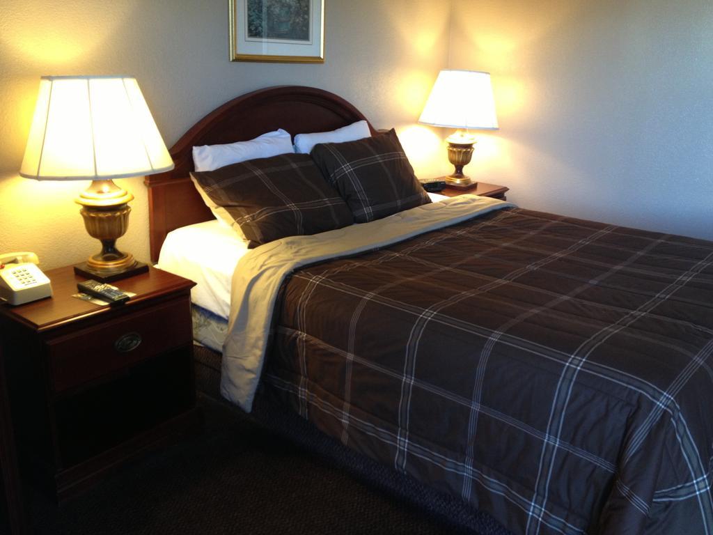 Park Avenue Inn & Suites Victorville Chambre photo